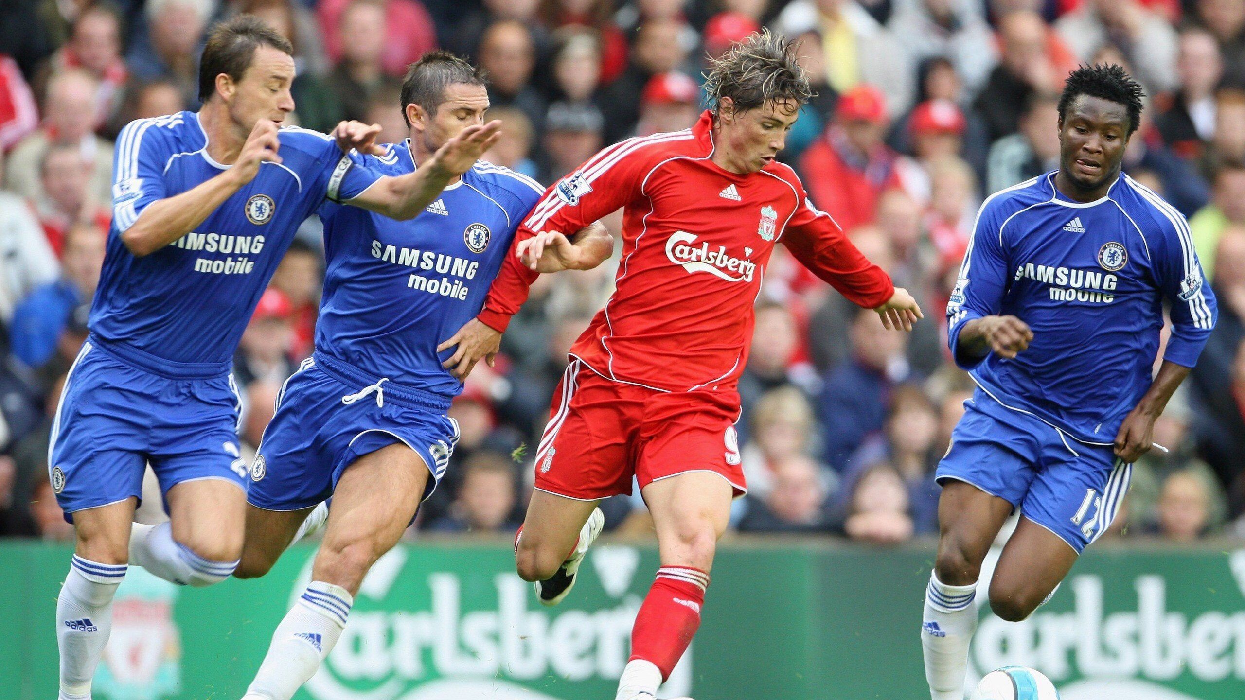 足球的平行宇宙，当哥斯达黎加击溃瑞典的冷箭，射穿德甲争冠的喧嚣